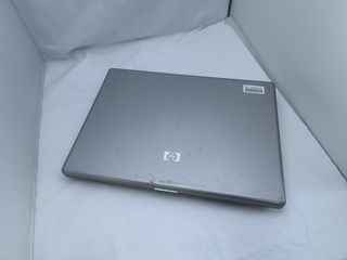 Portátil HP Compaq 6720s Gris