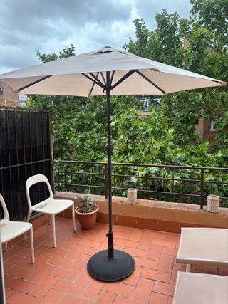 Sombrilla terraza beige