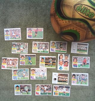 Cromos Liga 82-83: Ediciones Este. Varios equipos.