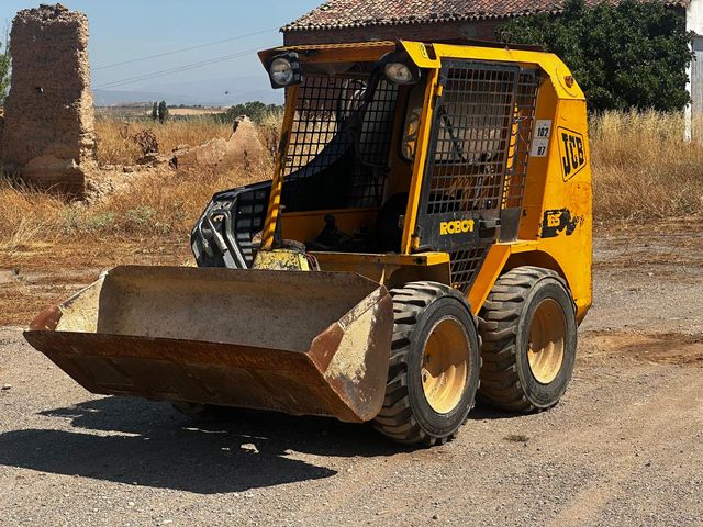 Minicargadora JCB Robot 165