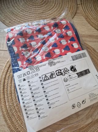 Trona Ikea blanca con funda nueva