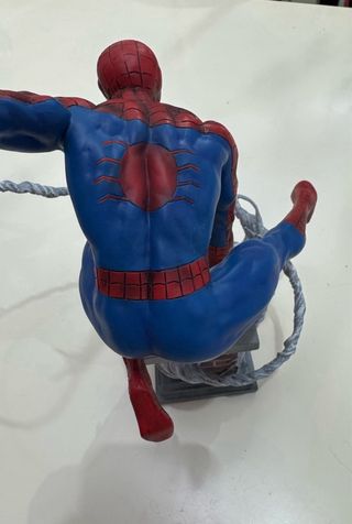 Figura Spiderman Diamond Select Toys