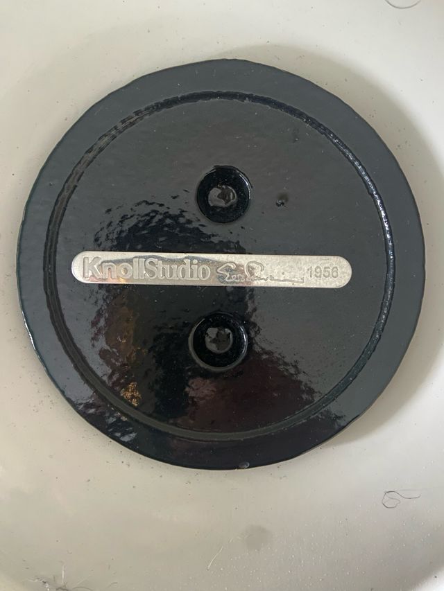 Mesa auxiliar Knoll Saarinen original