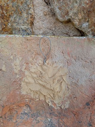 Teja decorativa pintada Segovia