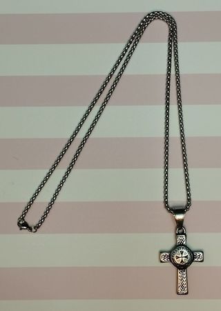 NOVEDAD! CADENA CON COLGANTE "CRUZ TEMPLARIA" INOX