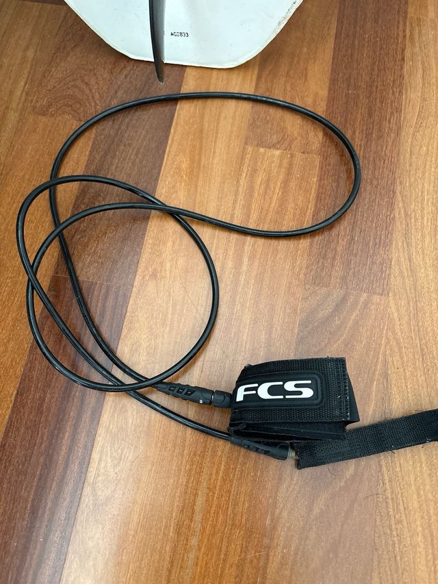 Tabla surf Black on White