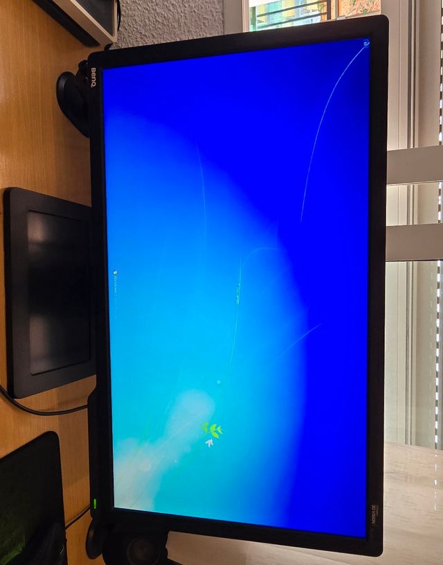 Monitor BenQ XL2411 144hz - 1ms