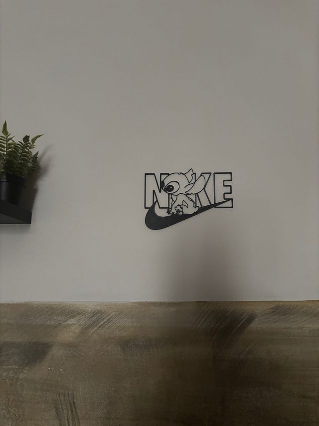 Quadro Nike x Stitch - Artigianale
