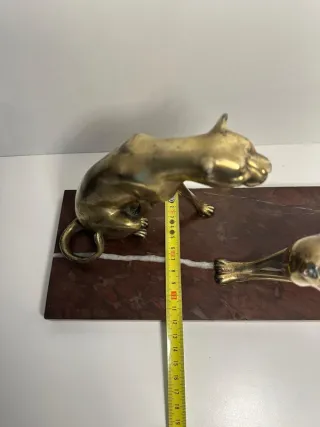 Scultura vintage bronzo: due pantere su marmo