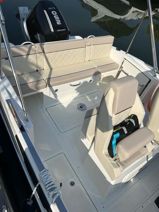 Barco Quicksilver 805 open