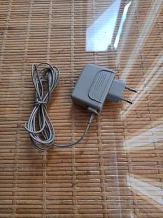 Alimentatore Nintendo DSi XL XXL 3DS 2DS funzionan