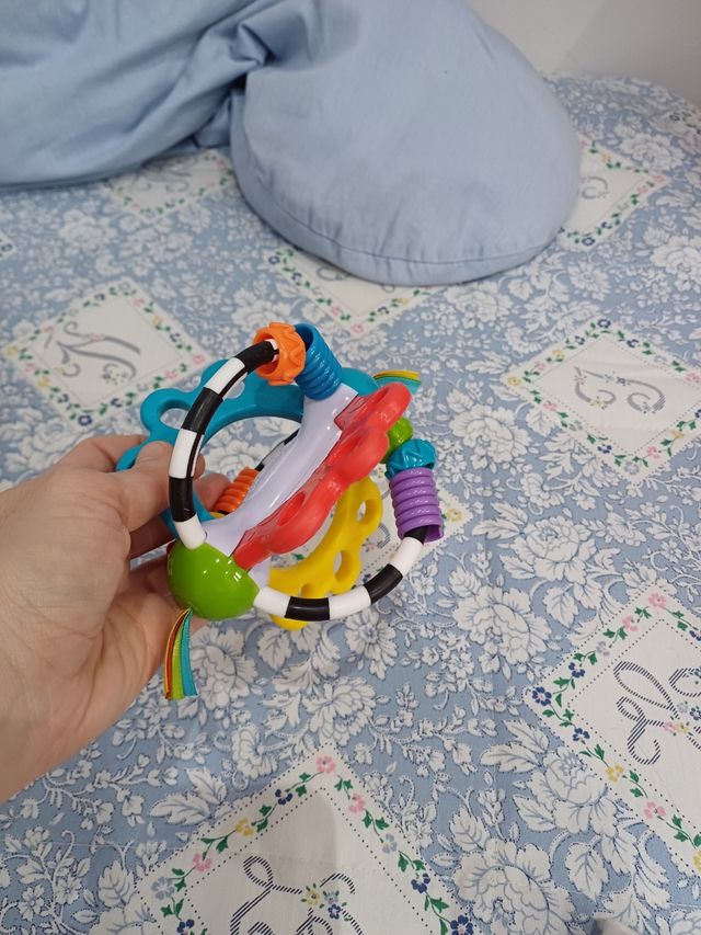 Juguete bebé sonajero