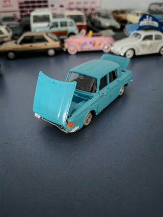 Renault 10 1/43 - Coche escala