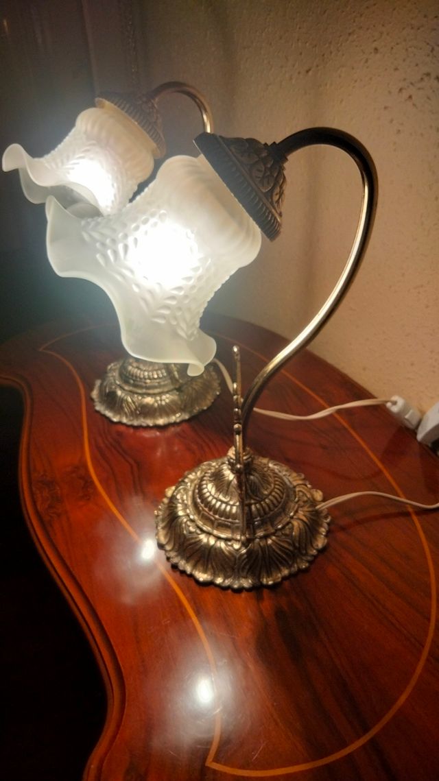 BELLISSIME LAMPADE DA TAVOLO ANTICHE IN BRONZO