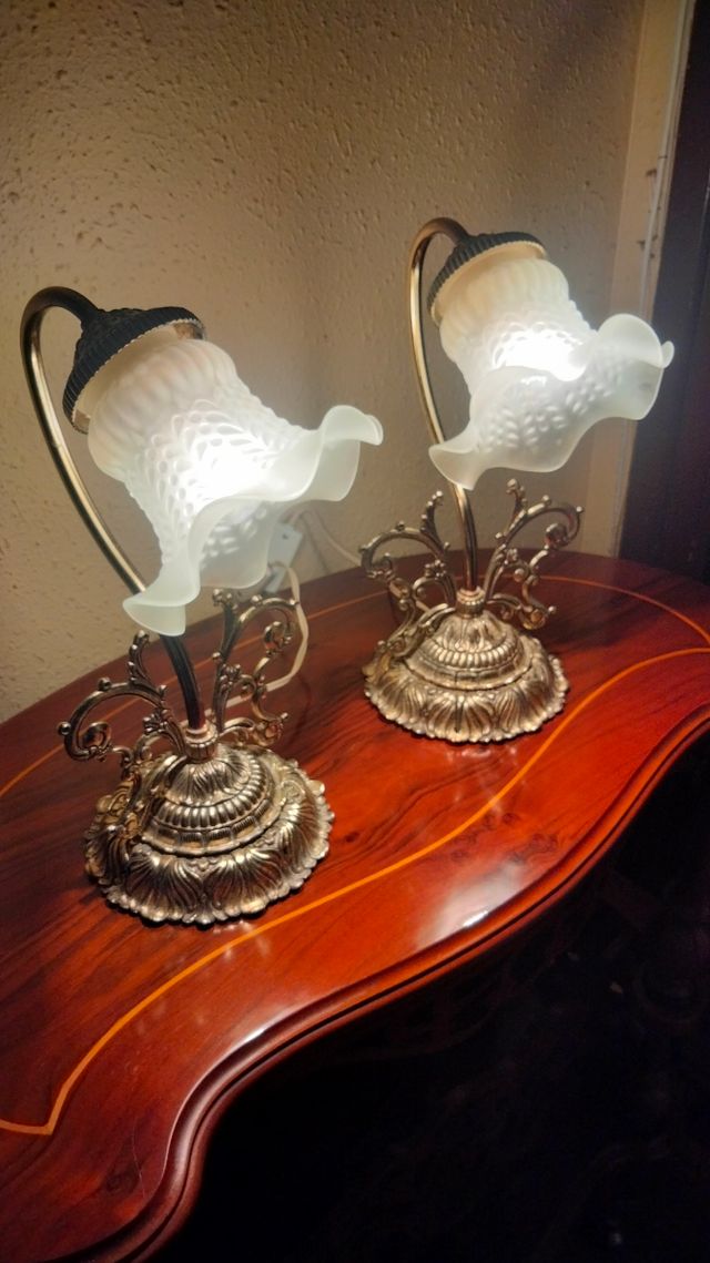 BELLISSIME LAMPADE DA TAVOLO ANTICHE IN BRONZO