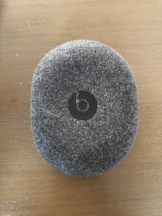 Beats Solo Pro Auriculares