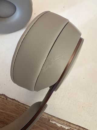 Beats Solo Pro Auriculares