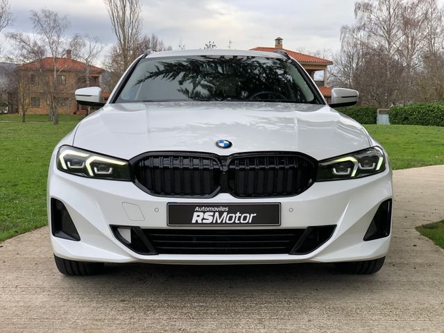 BMW 318dA TOURING G21.