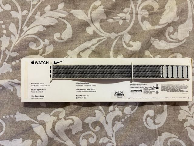 Apple Watch Nike Sport Loop 45mm Gris-Blanco