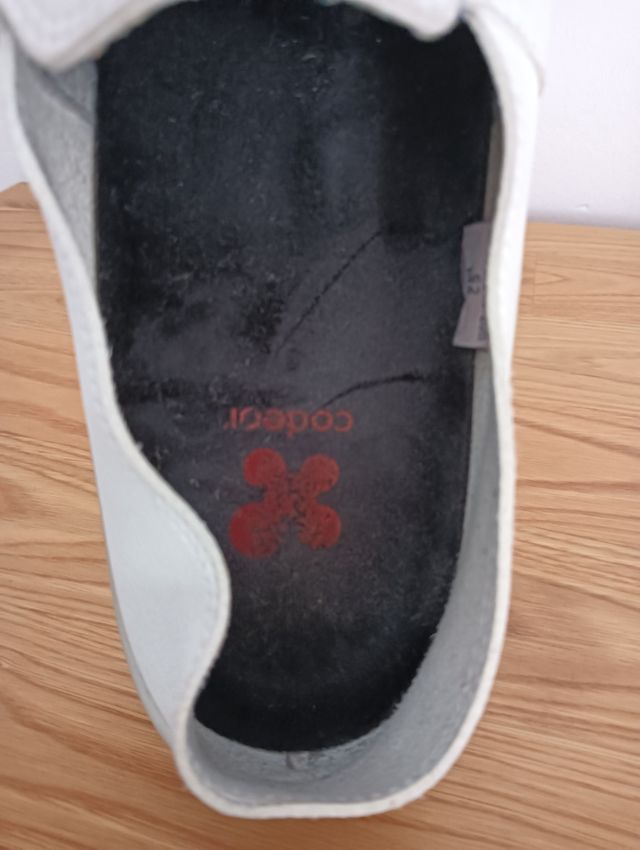 Zapatos seguridad blancos