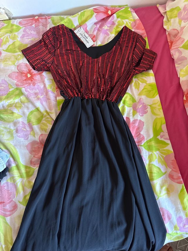 Vestido fiesta rojo brillante