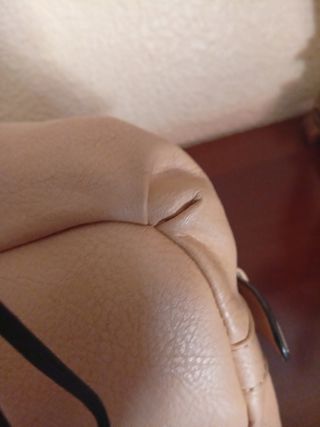 Bolso beige en perfecto estado 