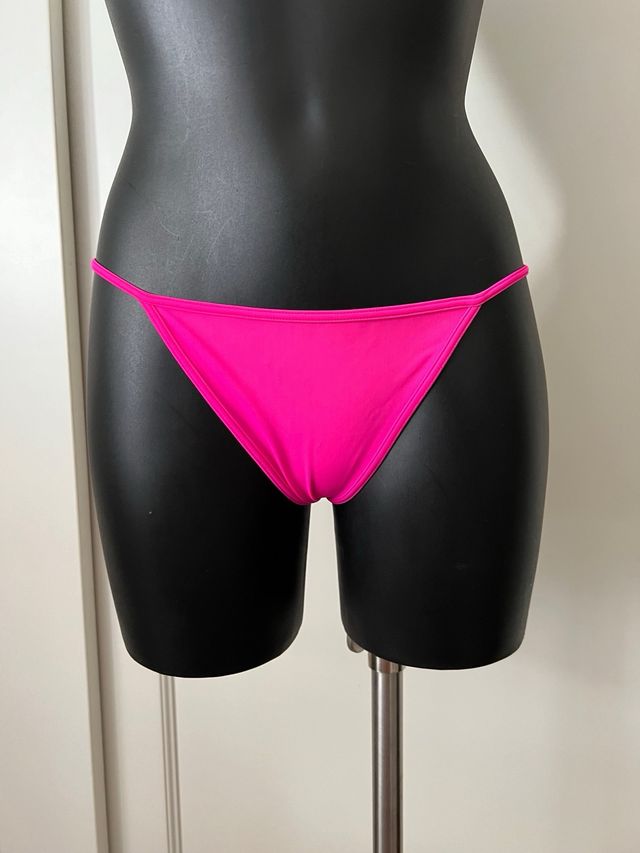 Bikini Perizoma Geko fuxia tg 42 italia