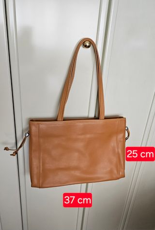Bolso de piel Longchamp asa larga.