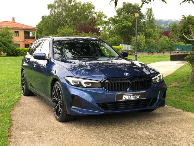 BMW 318dA TOURING G21.