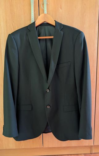 Traje negro hombre