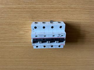 Interruptor automático MEDEX LHC-100A