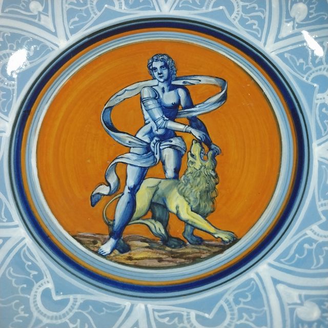 Piatto Ceramica Dipinto a Mano