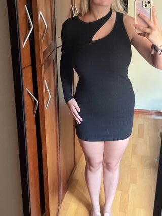 Vestido Negro Ajustado