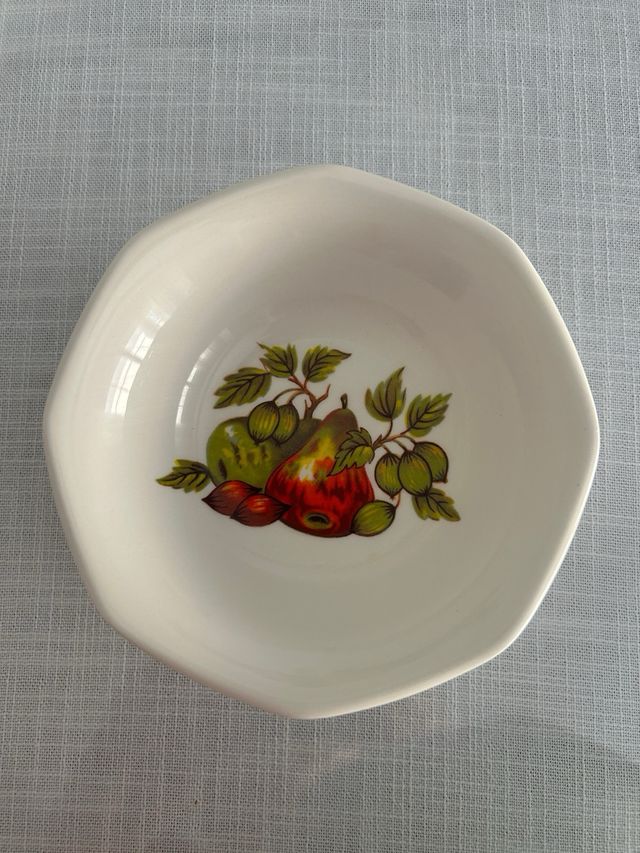 Juego 6 boles porcelana frutas