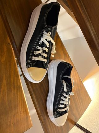 Converse negras plataforma