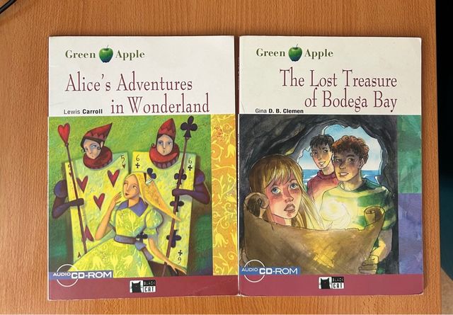 Alice's Adventures In Wonderland - Green Apple