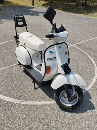 Vespa TX 200 - Moto clásica