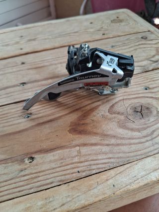 Cambio Shimano Tourney 3 platos