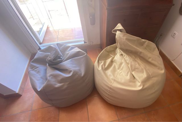 Puff pera polipiel beige