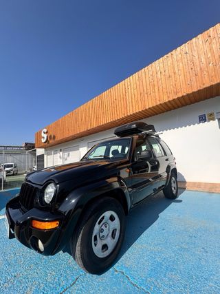 Jeep Cherokee 2004