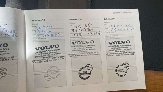 VOLVO XC60 2.0 D4 190 CV AWD GEARTRONIC MOMENTUM