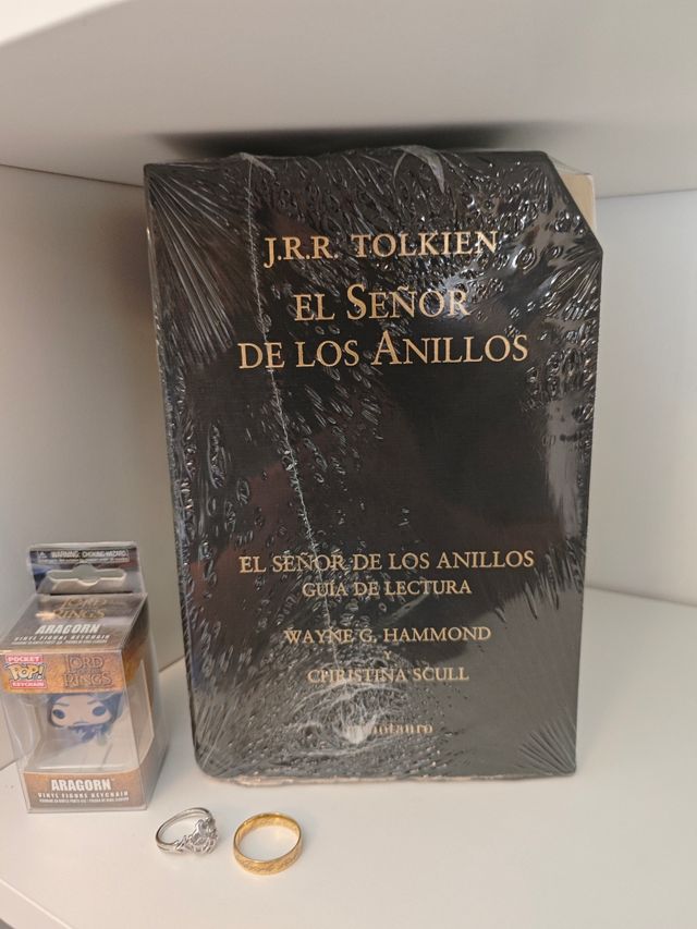 ESTUCHE PRECINTADO SEÑOR DE LOS ANILLOS 60 ANIVERS