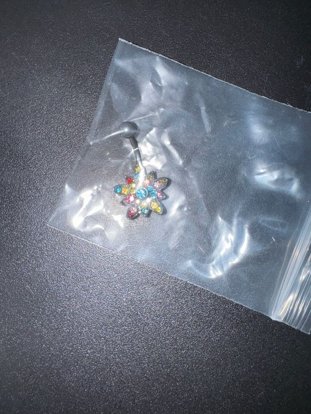Piercing ombligo flor brillos acero quirurgico
