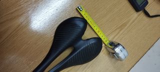 Sillín carbono MTB antiprostatico