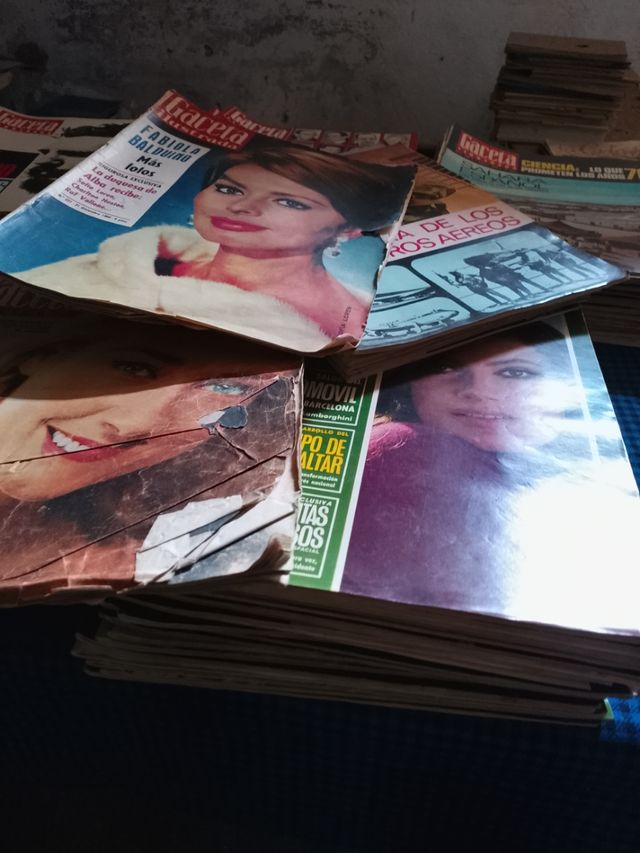 Lote 106 revistas  Gaceta Ilustrada años 60-70