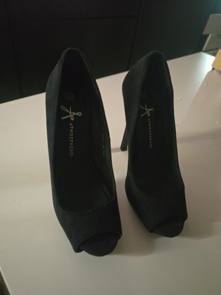 Tacones negros Atmosphere
