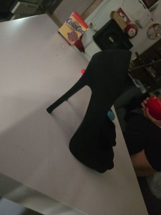 Tacones negros Atmosphere