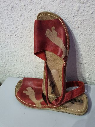 Sandalias Puma rojas nº 38