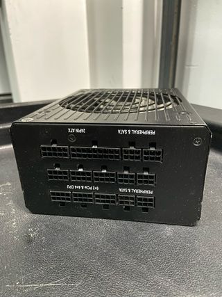 Fuente Corsair RM1000X - 1000W