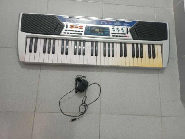 Teclado Electrónico 61 teclas